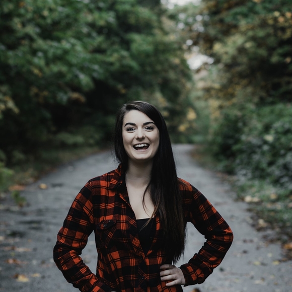 Meet your Posher, Taija - Picture 1 of 1